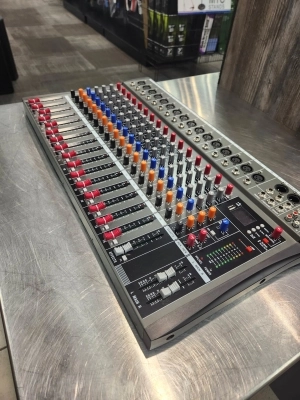 16 Channel Mixer 2