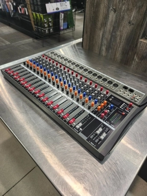 16 Channel Mixer