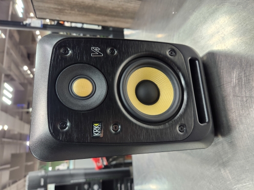 KRK - V4S4