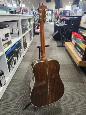 Gibson - HUMMINGBIRD DELUXE 2