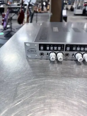 Audient - ASP880 2