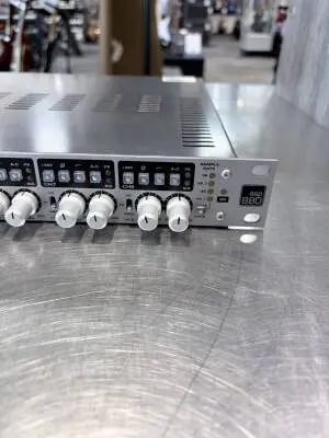 Audient - ASP880 2