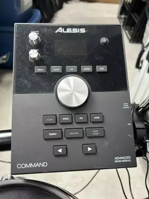 Alesis - COMMANDSEKITXUS 2