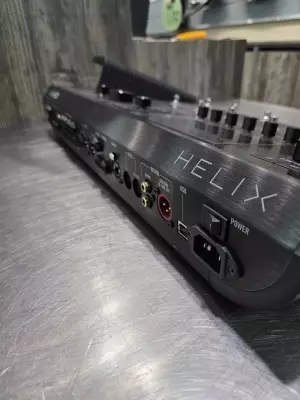 Line 6 - HELIX 2