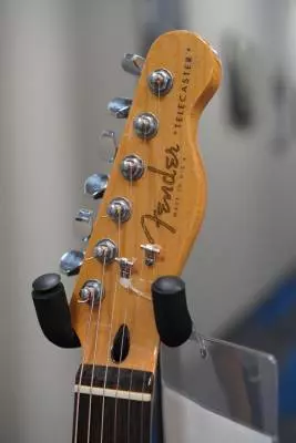 FENDER CUSTOM SHOP TELECASTER ROSEWOOD 2