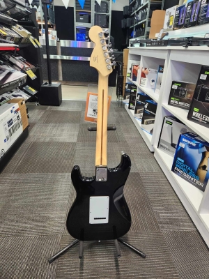 Squier - AFF STRAT MN WPG BLK 4