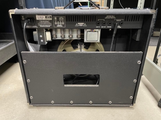 Store Special Product - Traynor - YGL2