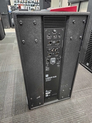 HK 1200 WATT AUDIO LINEAR ACTIVE SUB 2