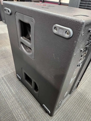 HK 1200 WATT AUDIO LINEAR ACTIVE SUB 2