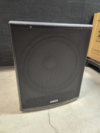 SAMSON ACTIVE SUBWOOFER