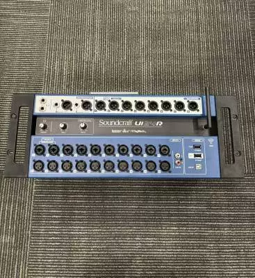 Soundcraft - UI-24R