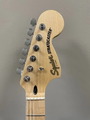 Squier - 037-8003-502 2