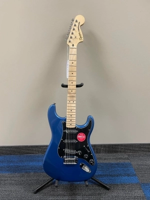 Squier - 037-8003-502