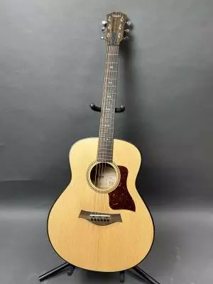 Taylor Guitars - GTE URBAN ASH