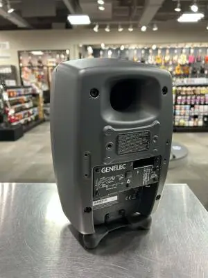 Genelec - 8030CPM 2
