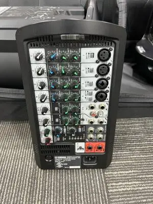 Yamaha - STAGEPAS400I 2