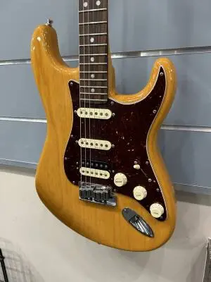 Fender - 011-8020-734 2