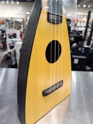 FLUKE CONCERT UKE CITRINE 2