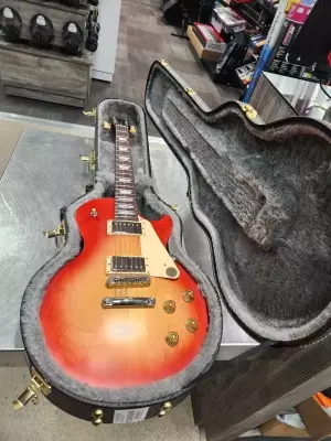 Store Special Product - Gibson - LP TRIBUTE SATIN CHERRY BRST