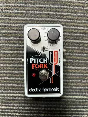 Electro-Harmonix - PITCH FORK