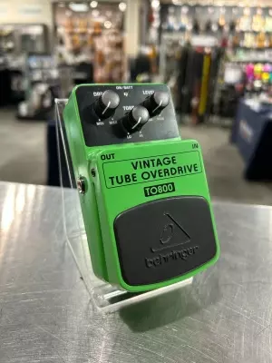 Behringer - TO800 2