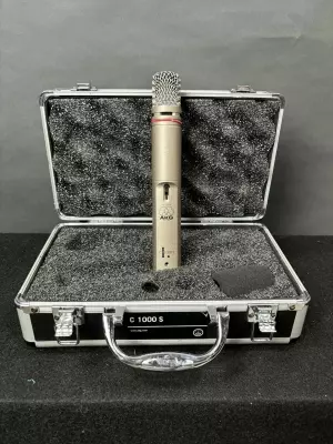 AKG - C1000S