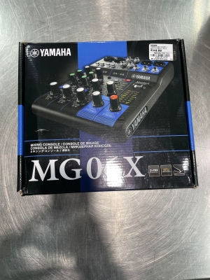 Yamaha - MG06X 2