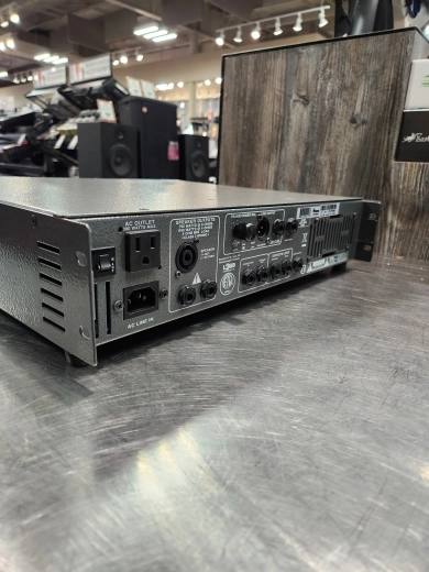 Ampeg Pro 1000w Head Tube Preamp 2