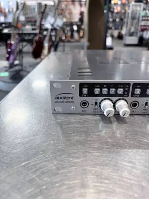 Audient - ASP880 2