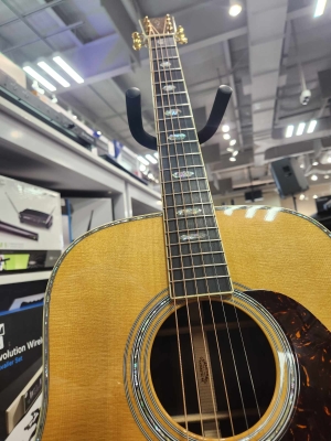 Store Special Product - Martin Guitars - D-41 V18