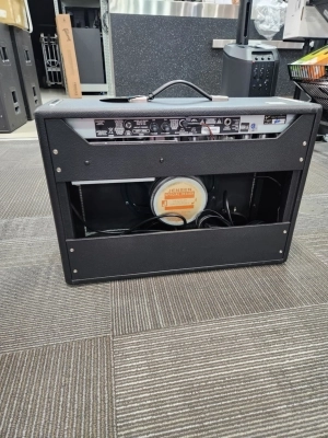 Fender - FENDER 65 DELUXE REVERB 2