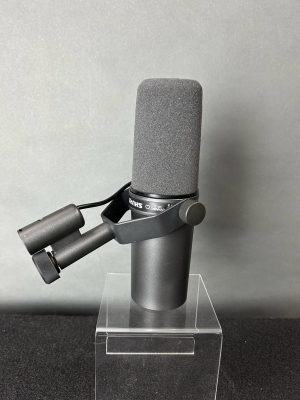 Store Special Product - Shure - SM7B