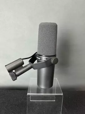 Store Special Product - Shure - SM7B