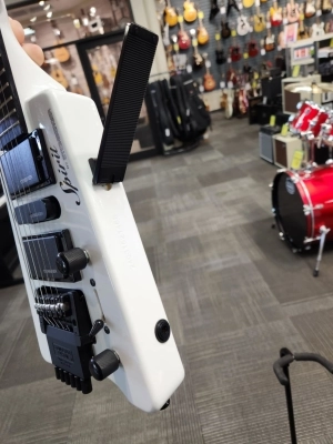 Steinberger - SPIRIT GT-PRO W/GIG-WHT 2