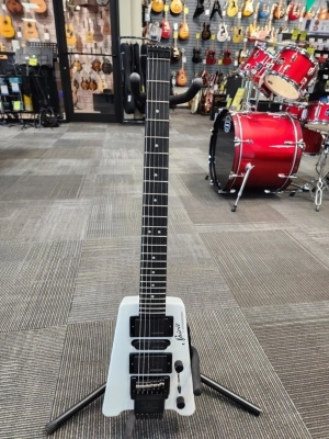 Steinberger - SPIRIT GT-PRO W/GIG-WHT