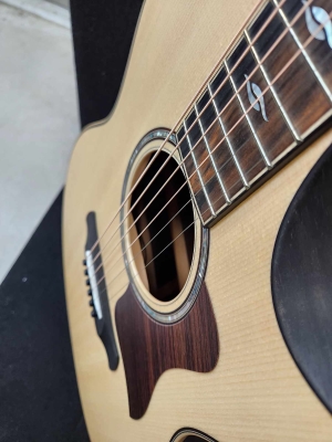 Taylor Guitars - 816CE B.E. 4
