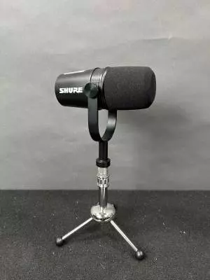 Shure - MV7X