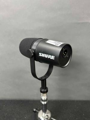 Store Special Product - Shure - MV7X