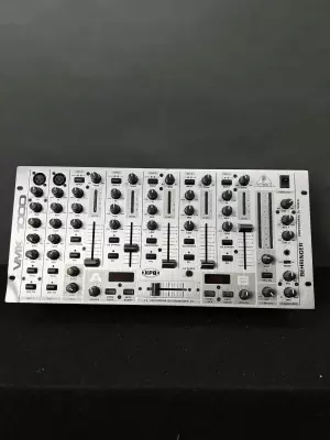 Behringer - VMX1000