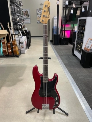 Fender Nate Mendel P Bass