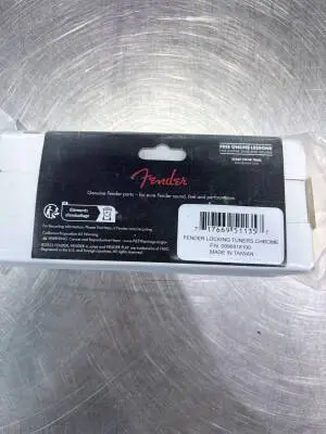 Fender - 099-0818-100 2