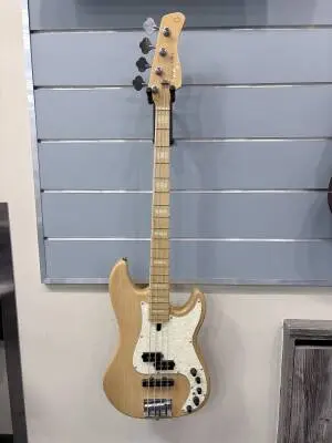 Sire Marcus Miller P7