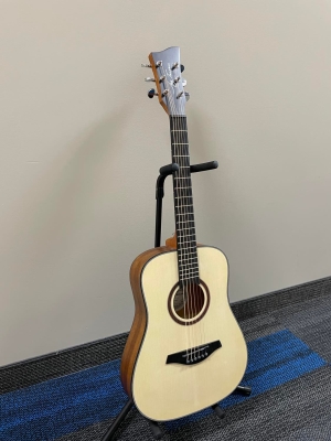 Jay Turser 1/2 Size Acoustic Guitar 4