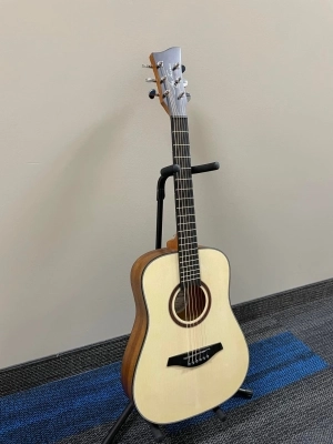 Jay Turser 1/2 Size Acoustic Guitar 2