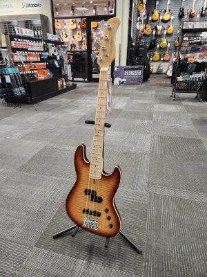 Sire 4 String Bass Marcus Miller