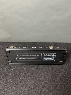 Store Special Product - Tech 21 - DP-3X
