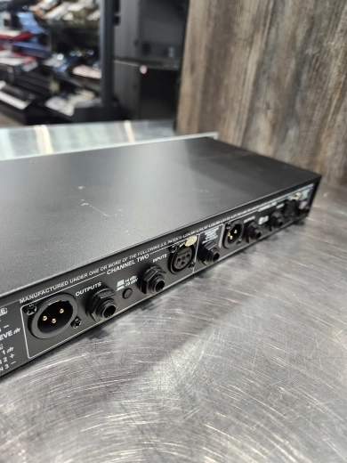 dbx - 166XS 2