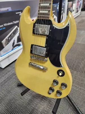 GIBSON 61 SG STD TV YELLOW ULTRA LIGHT AGE