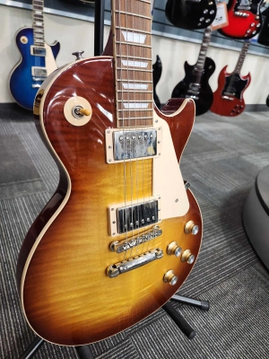 Gibson - LP STANDARD 60S ICED TEA W/CS 2