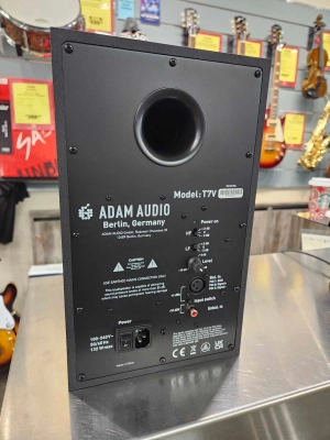 Store Special Product - ADAM Audio - AD-T7V